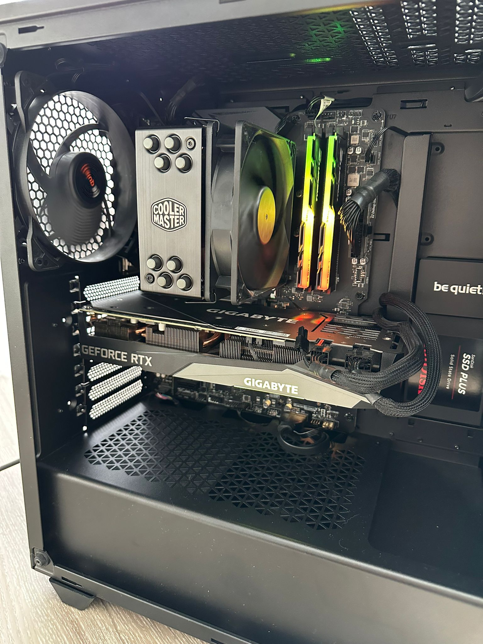 Gaming PC - Ryzen 5 5600x • RTX 3070 • 32GB DDR4 • 1TB NVMe SSD