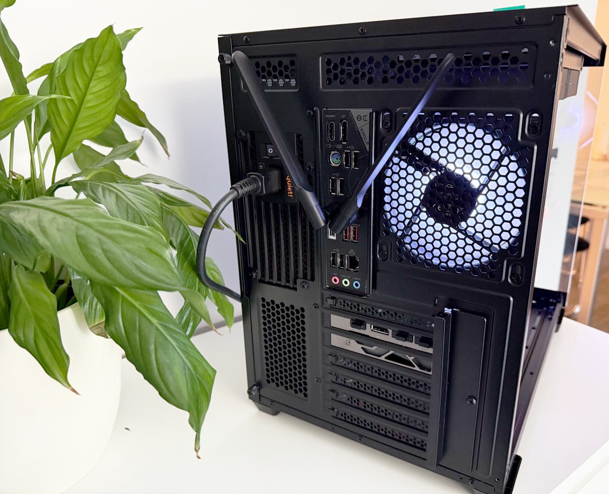 Ryzen 5 7500f • RTX 5060Ti • 32GB DDR5 • 2TB NVMe SSD